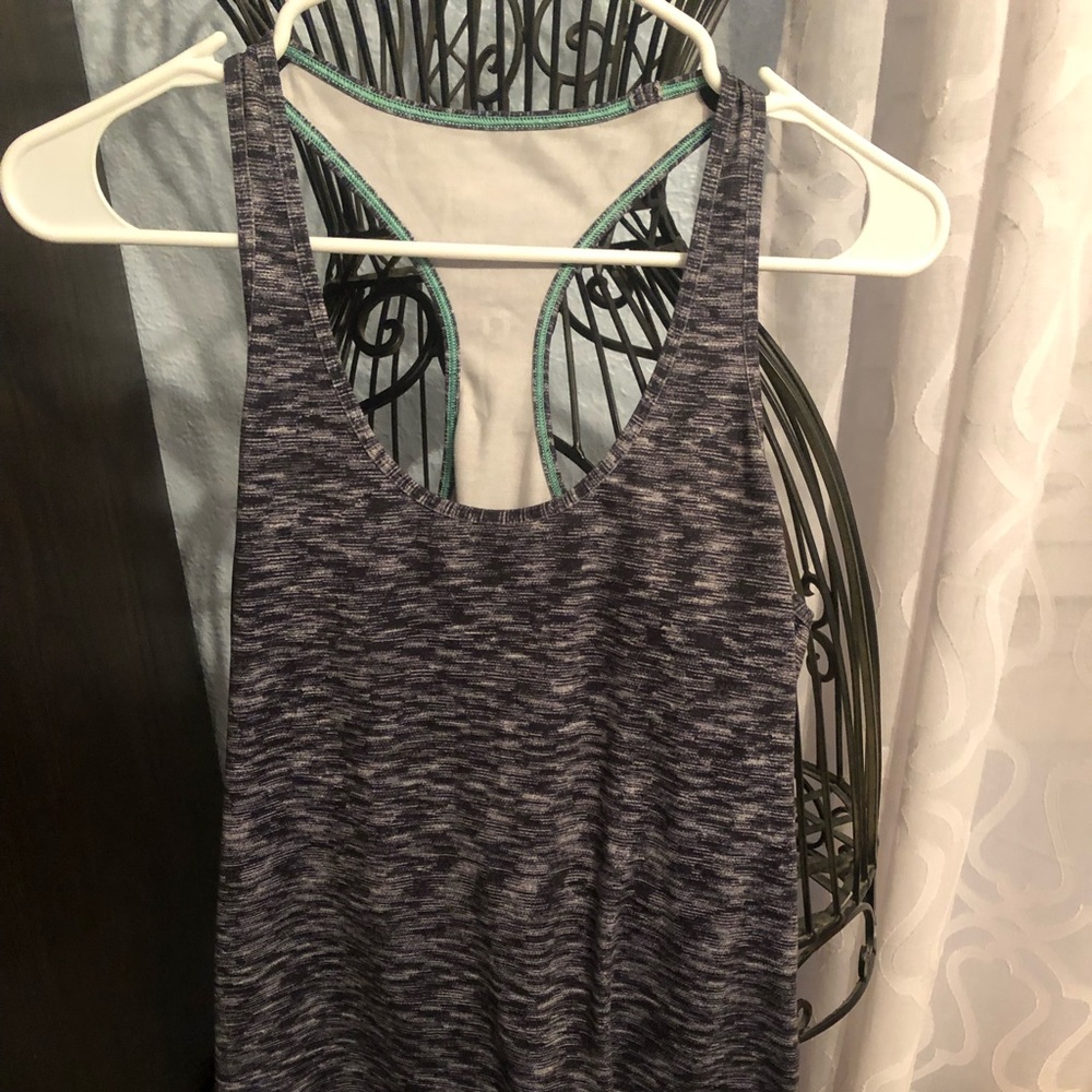 Lululemon Cool Racerback. Size 10